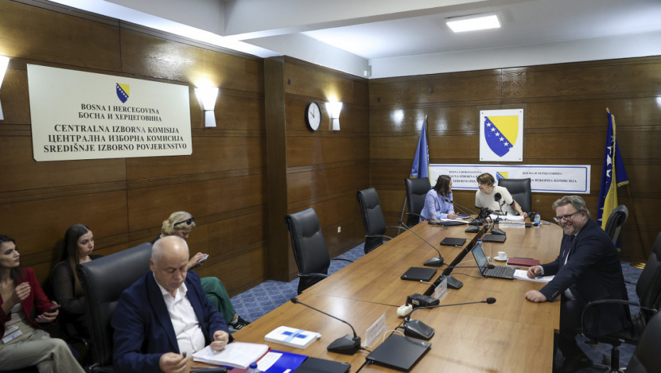 CIK BiH naredio ručno brojanje na četiri biračka mesta