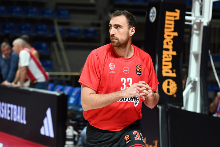 Problemi za Olimpijakos: Milutinov je povređen, ali nije samo on