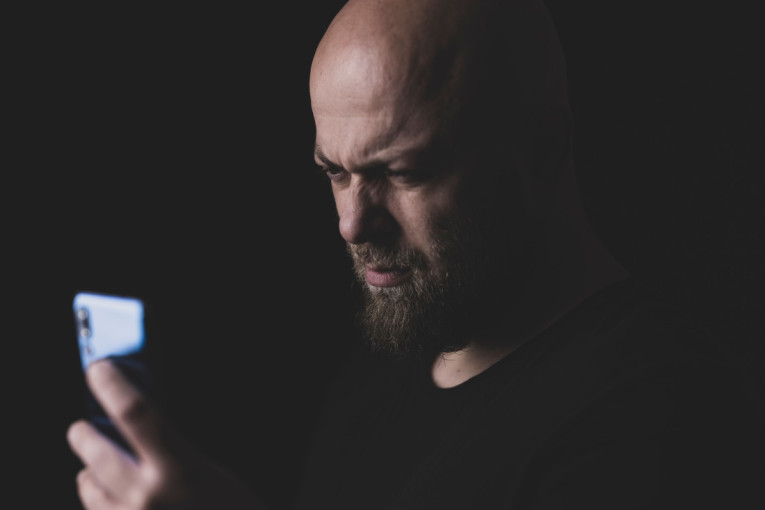 Niste sigurni da vam je telefon bezbedan? Stručnjak otkriva kako da prepoznate da je hakovan