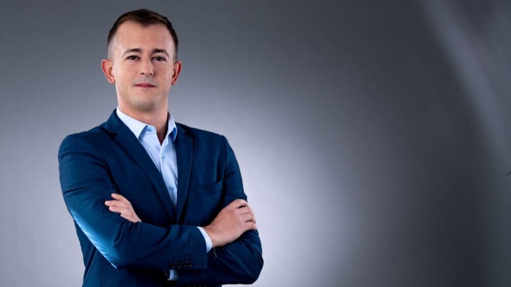 UNS: Hitno pronaći i kazniti odgovornog za pretnje novinaru N1